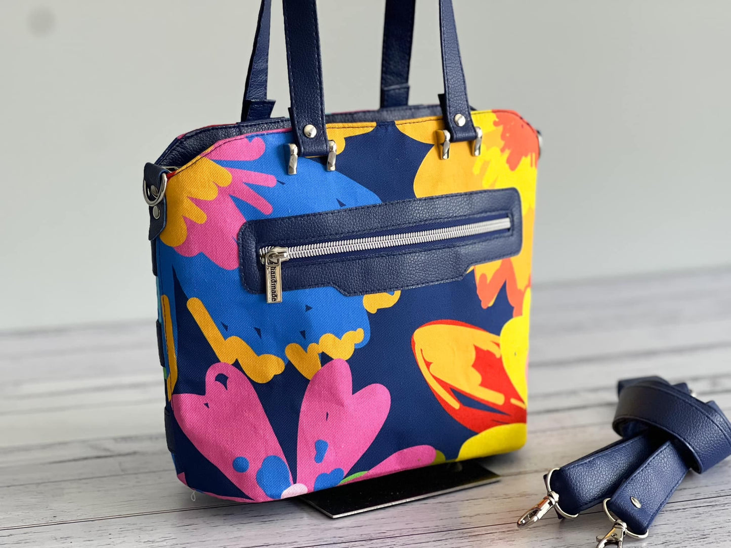 The Berlyn Bag PDF Pattern (SVG, Projector Files & Video Included)