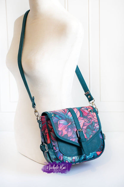 The Harlowe Crossbody (SVG, Projector Files & Video Included)