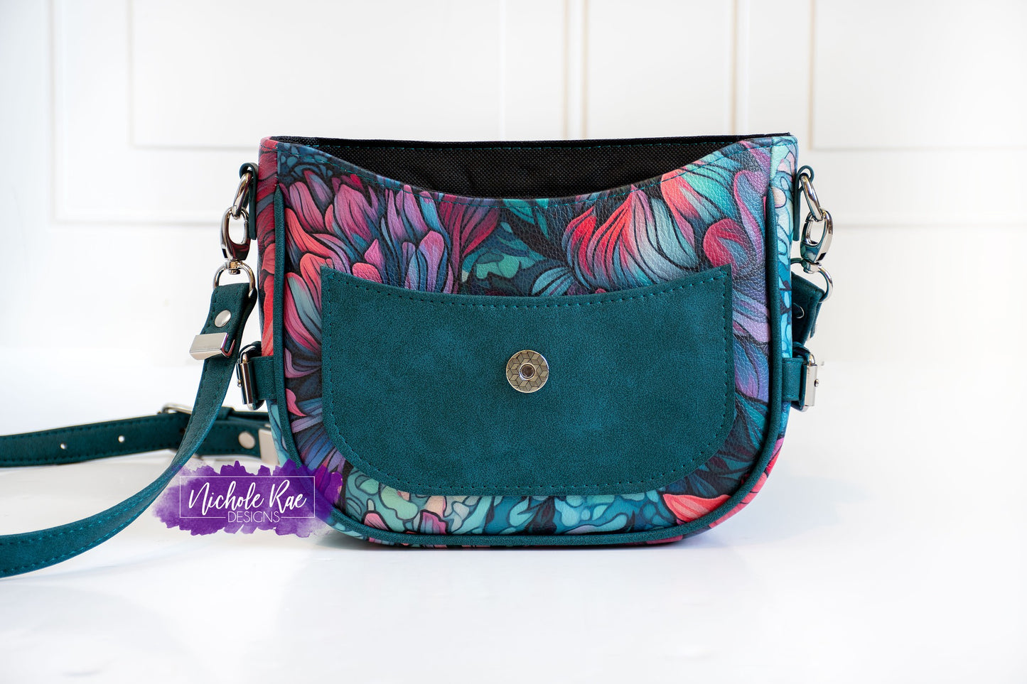 The Harlowe Crossbody (SVG, Projector Files & Video Included)