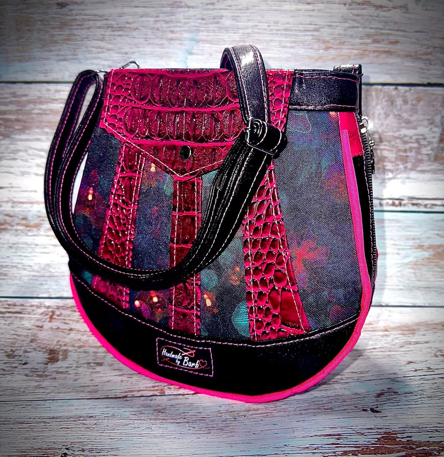 Tatum Crossbody PDF Sewing Pattern (SVG Files, Instructions & Video Tutorial Included)