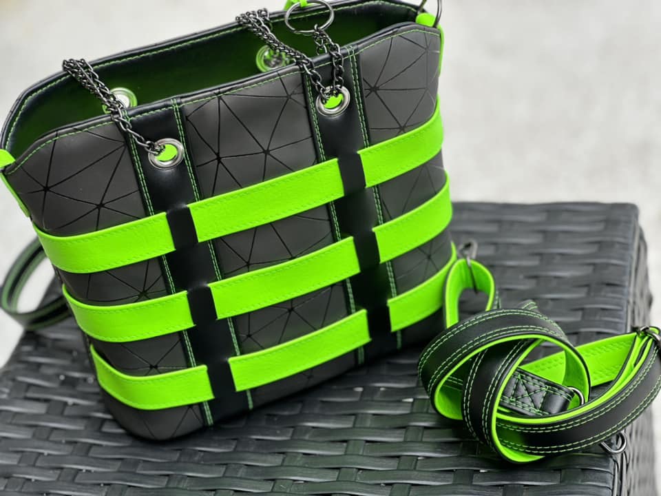 The Berlyn Bag PDF Pattern (SVG, Projector Files & Video Included)