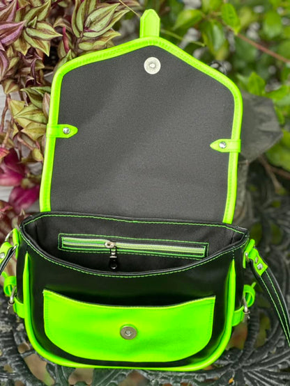 The Harlowe Crossbody (SVG, Projector Files & Video Included)