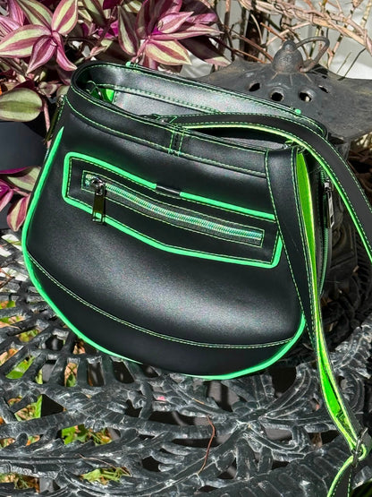 Tatum Crossbody PDF Sewing Pattern (SVG Files, Instructions & Video Tutorial Included)