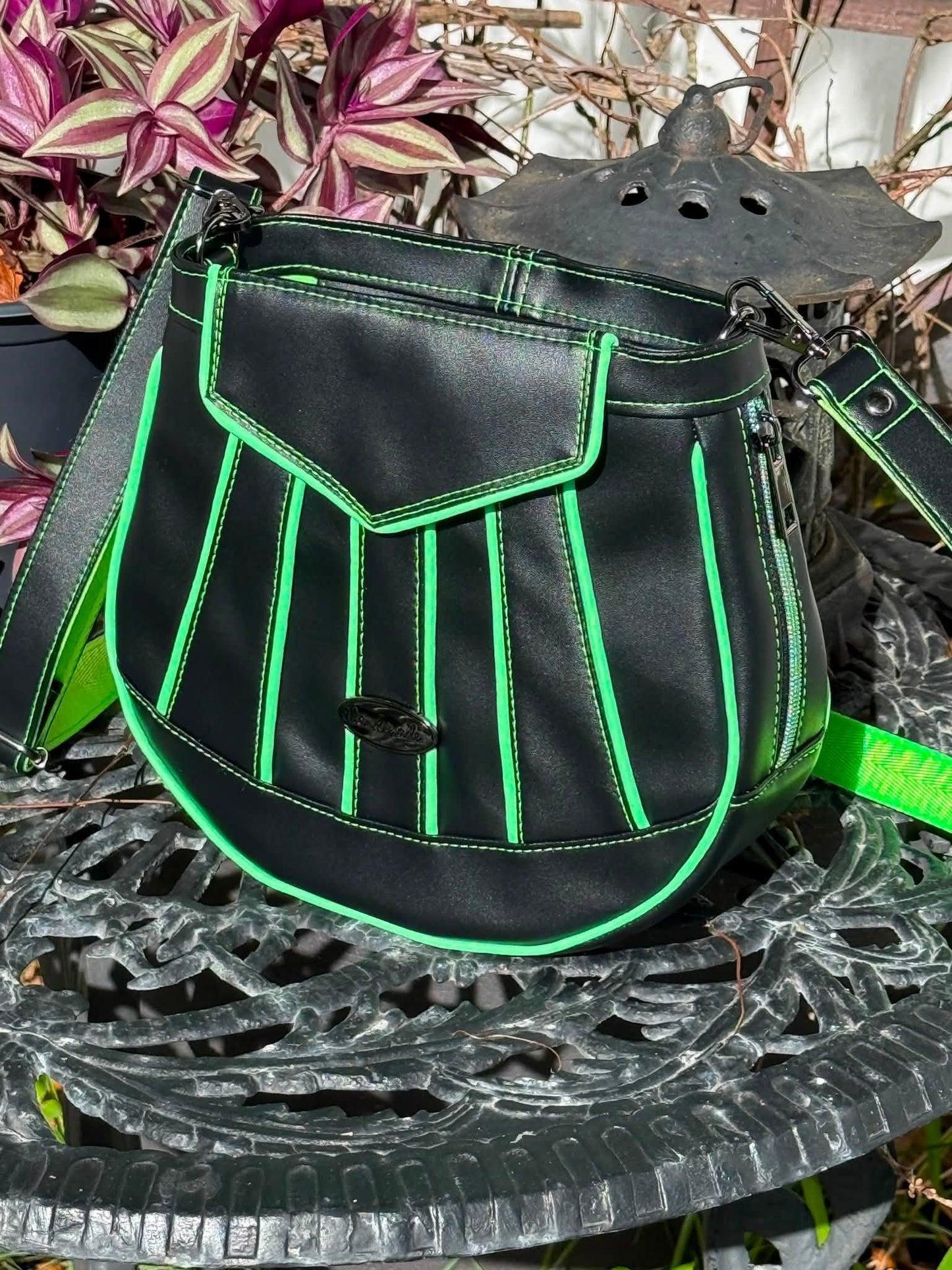 Tatum Crossbody PDF Sewing Pattern (SVG Files, Instructions & Video Tutorial Included)