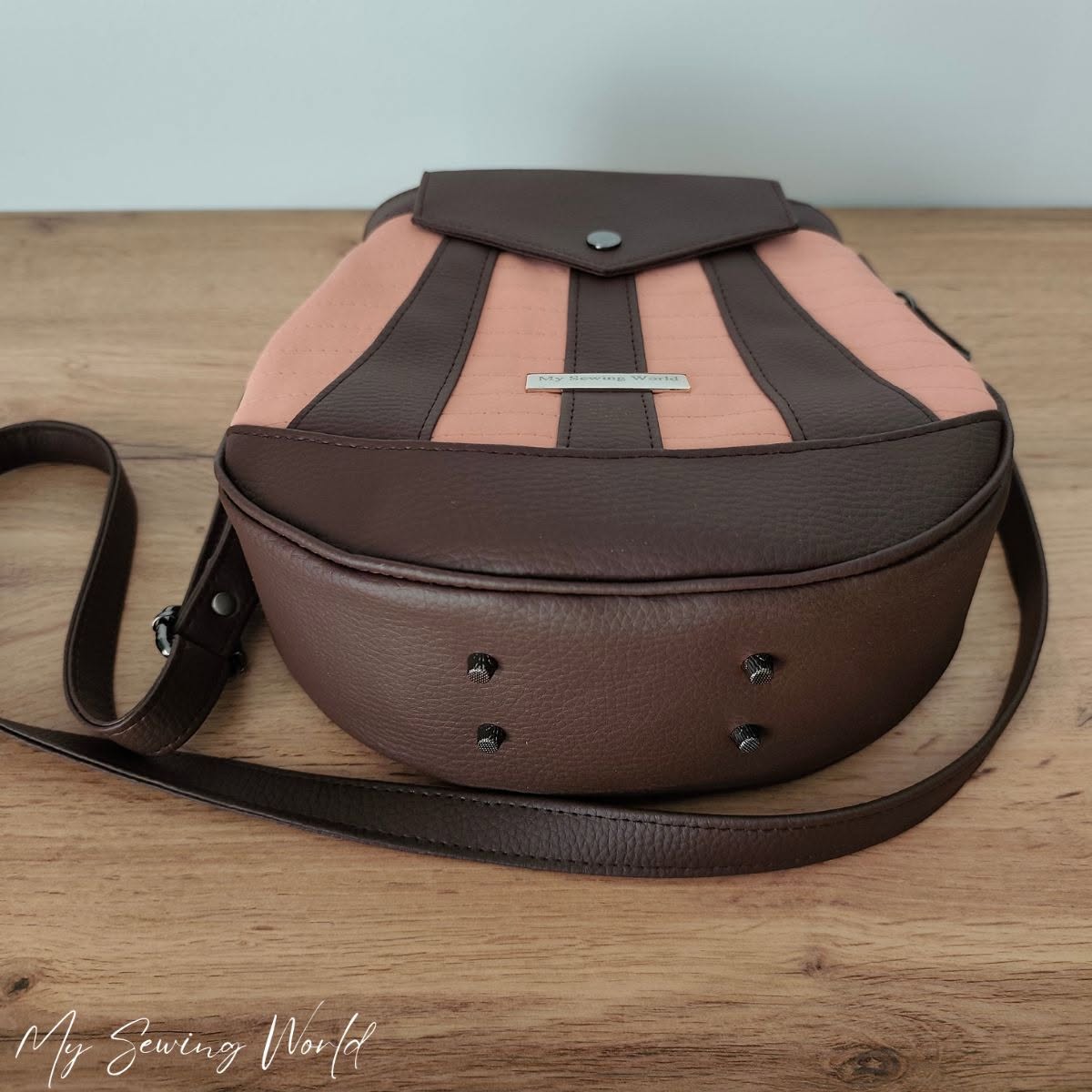 Tatum Crossbody PDF Sewing Pattern (SVG Files, Instructions & Video Tutorial Included)