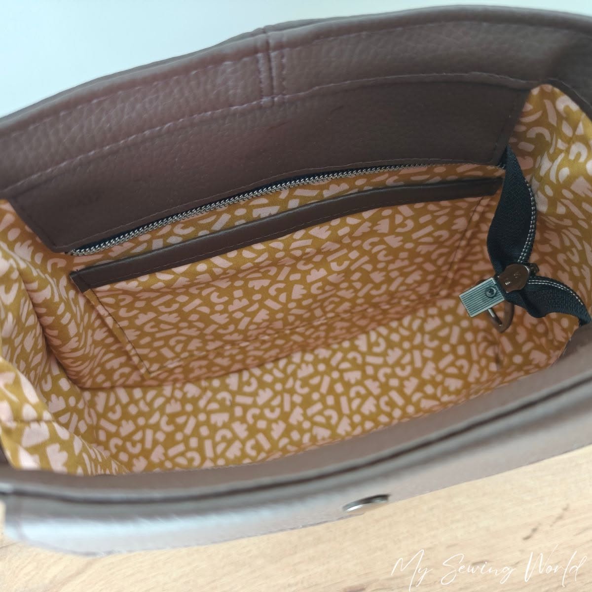 Tatum Crossbody PDF Sewing Pattern (SVG Files, Instructions & Video Tutorial Included)