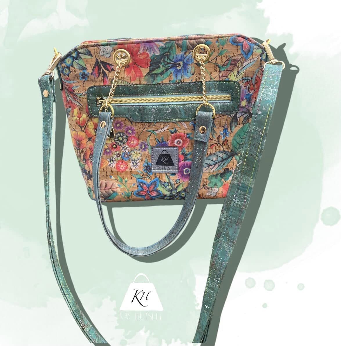 The Berlyn Bag PDF Pattern (SVG, Projector Files & Video Included)