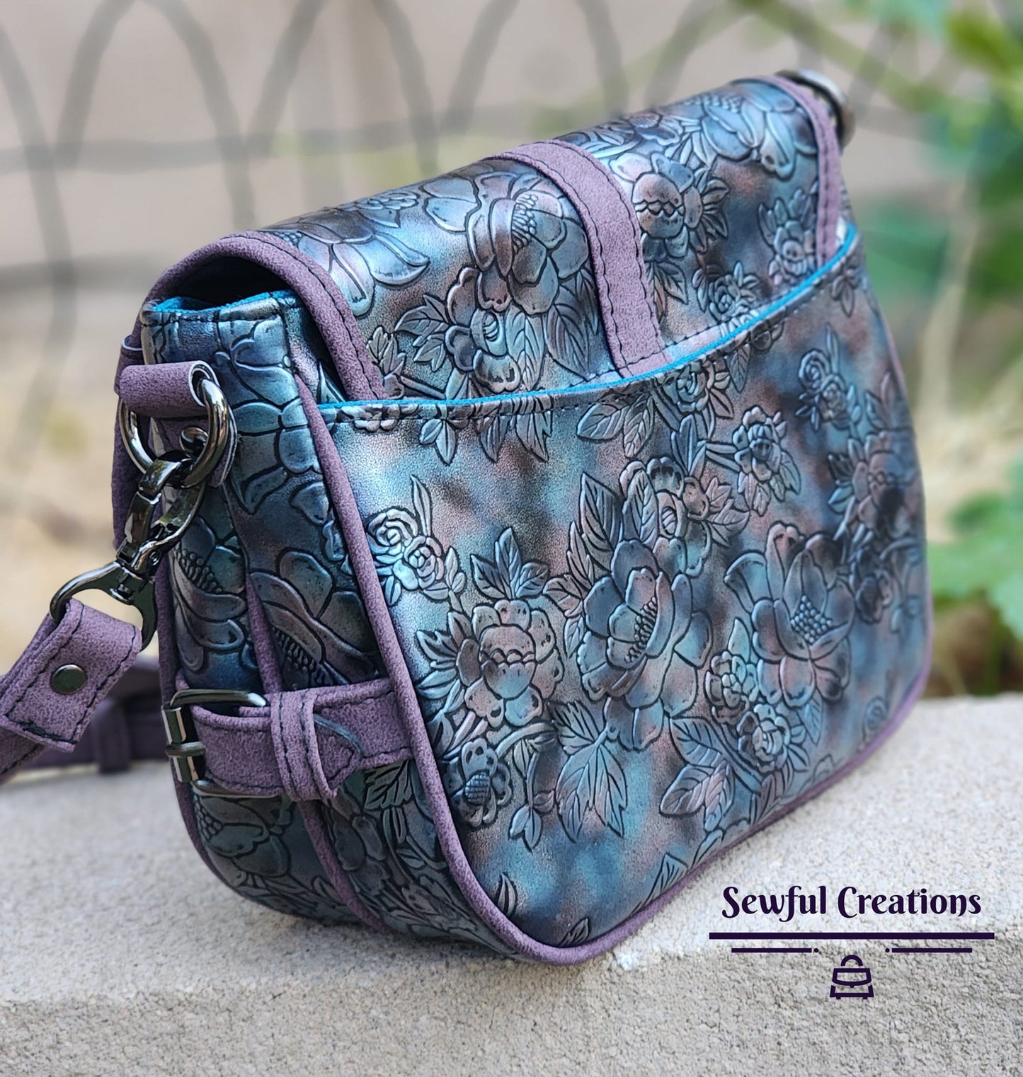 The Harlowe Crossbody (SVG, Projector Files & Video Included)