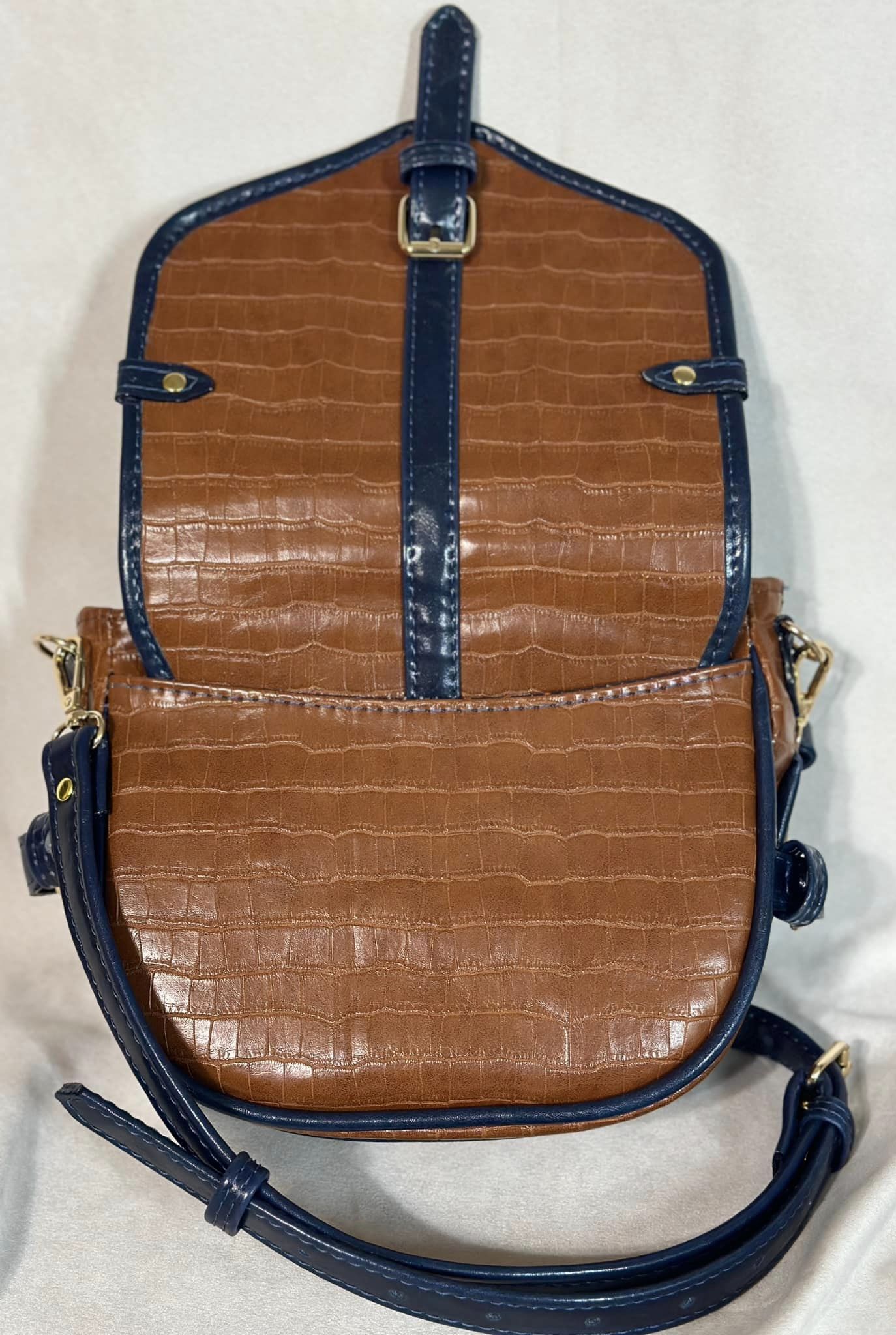 The Harlowe Crossbody (SVG, Projector Files & Video Included)