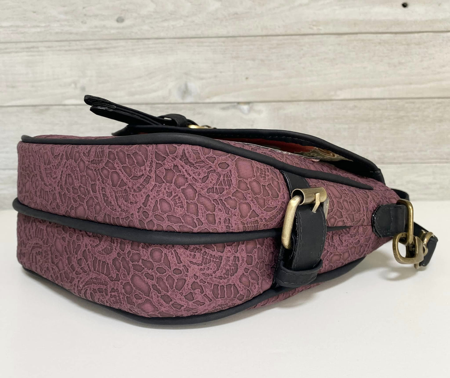 The Harlowe Crossbody (SVG, Projector Files & Video Included)