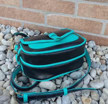 The Harlowe Crossbody (SVG, Projector Files & Video Included)