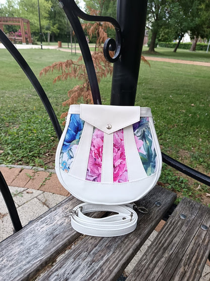 Tatum Crossbody PDF Sewing Pattern (SVG Files, Instructions & Video Tutorial Included)