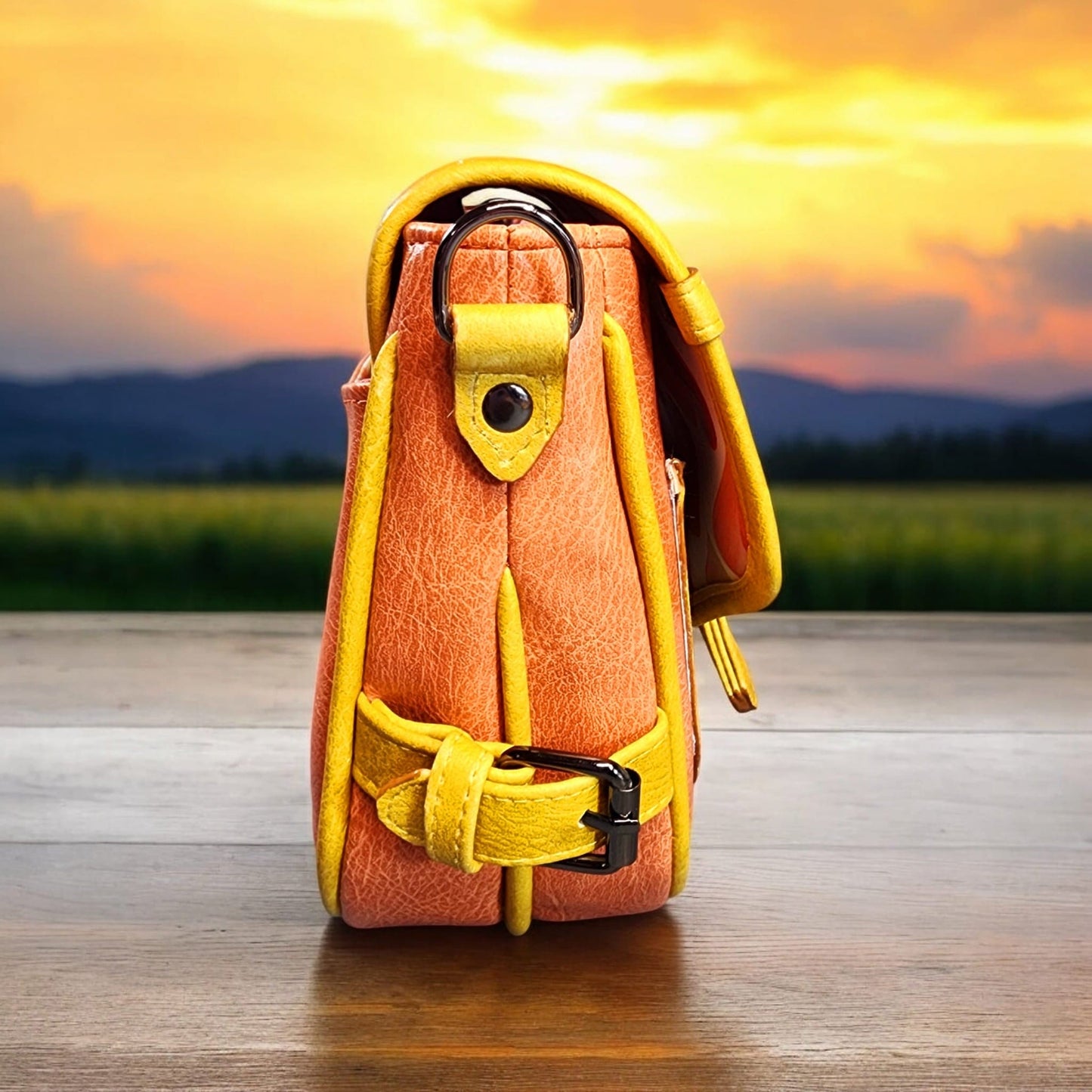 The Harlowe Crossbody (SVG, Projector Files & Video Included)