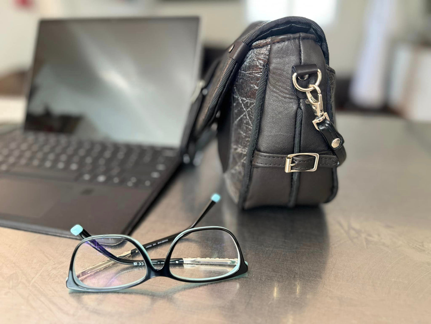 The Harlowe Crossbody (SVG, Projector Files & Video Included)