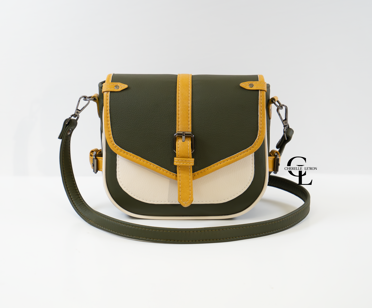 The Harlowe Crossbody (SVG, Projector Files & Video Included)