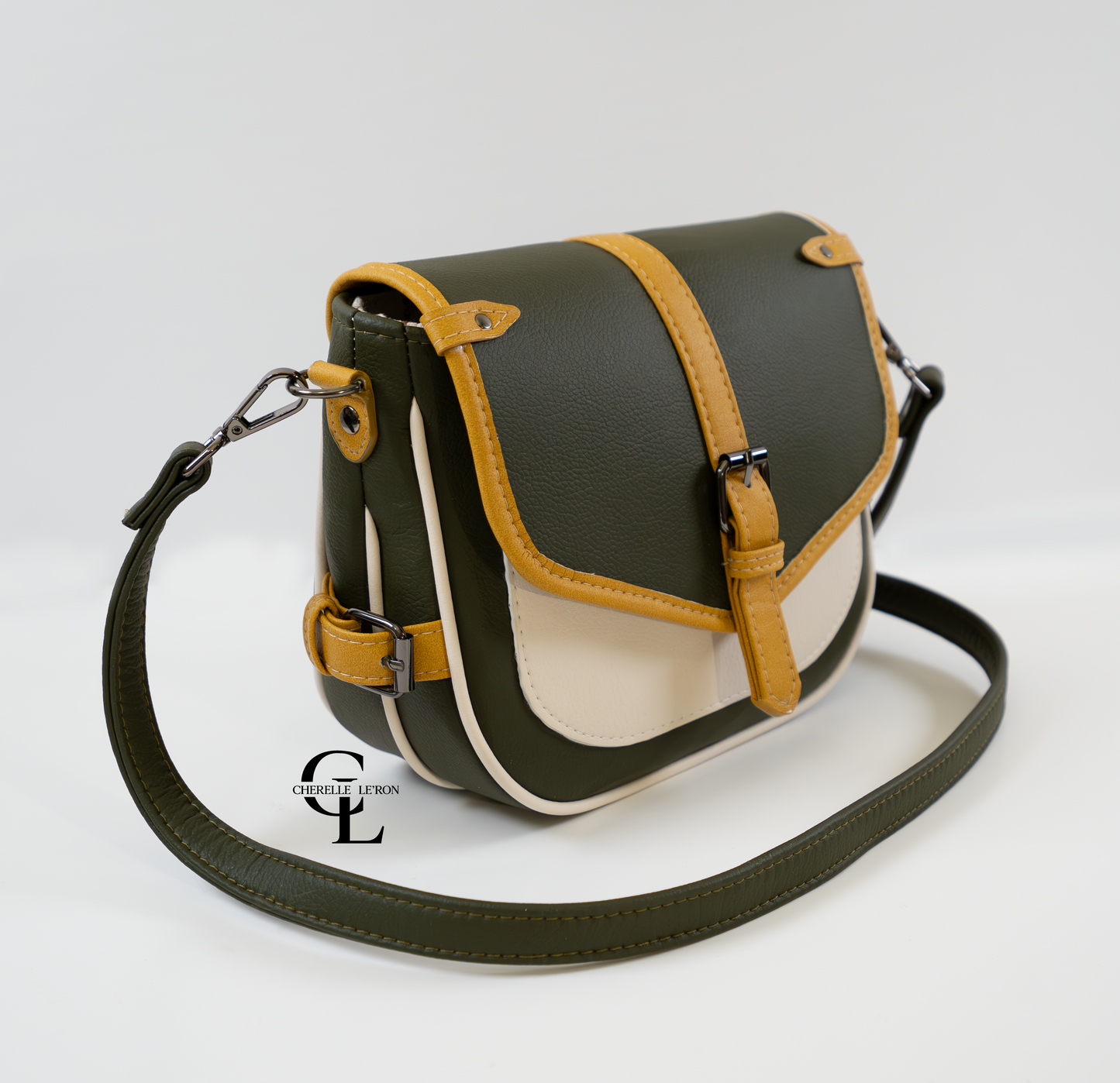 The Harlowe Crossbody (SVG, Projector Files & Video Included)