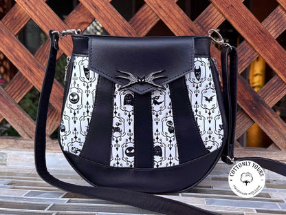 Tatum Crossbody PDF Sewing Pattern (SVG Files, Instructions & Video Tutorial Included)