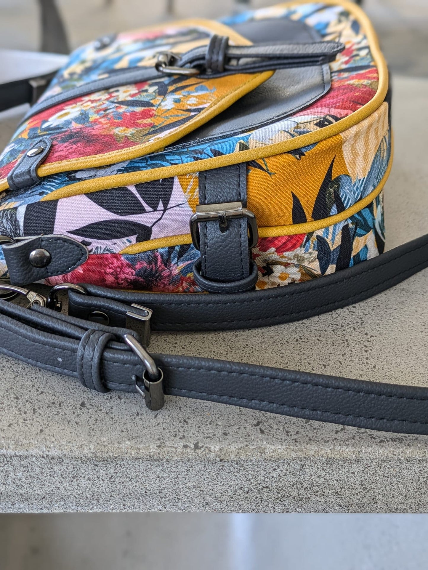 The Harlowe Crossbody (SVG, Projector Files & Video Included)