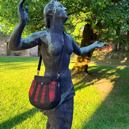 Tatum Crossbody PDF Sewing Pattern (SVG Files, Instructions & Video Tutorial Included)
